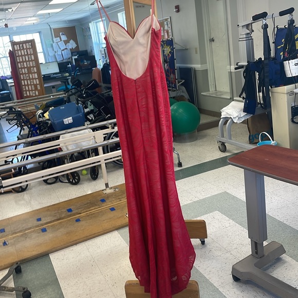 Xcite prom dress/evening gown . - Picture 3 of 6